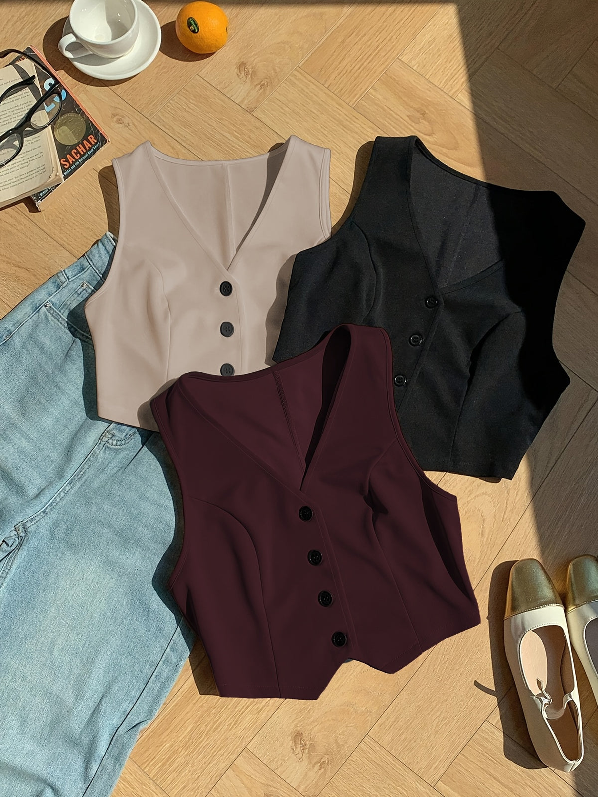 Summer Women'S Elegant Blazer Set with Blazer, Cardigan & Vest - Casual Three-Piece Outfit in Black, White, and Burgundy, Sleeveless, Button Detailing, Spring\u002FSummer Collection