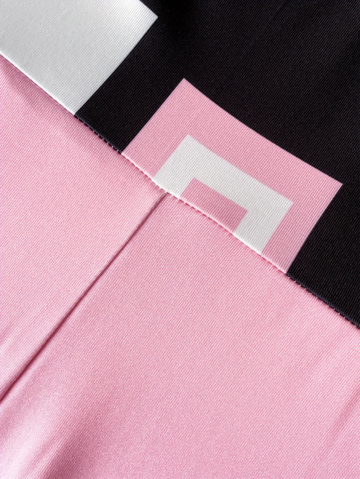 Elegant Women'S Summer Dress | Pink Geometric Print | Round Neck, Short Sleeve, Fitted Mid-Thigh Length | Polyester-Elastane Blend | Machine Washable | Ideal for Spring\u002FSummer Events, Event Attire | Geometric Print Dress | Stylish Tri